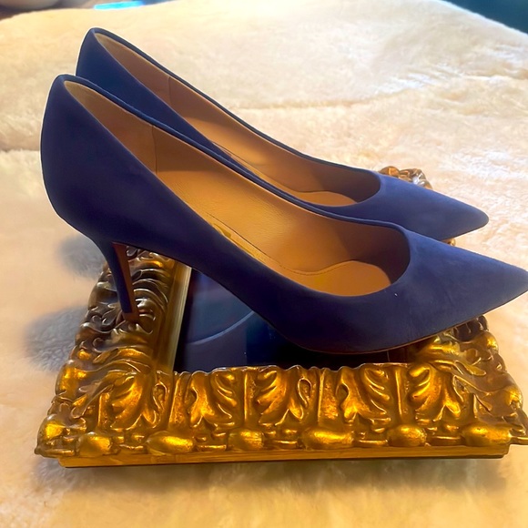 Ferragamo suede blue heels - Picture 1 of 7